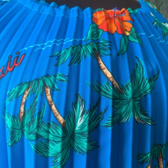 Vintage 1970’s bright blue Hibiscus & Palm trees Hawaiian holiday Muu Muu O/S - Picture 2 of 9